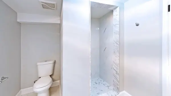 Toronto C01, ON M6H 3K8,783 Dufferin ST #1