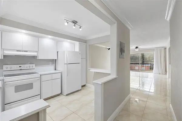 Fort Lauderdale, FL 33301,1220 NE 3rd St #205