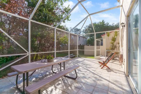 Coral Springs, FL 33071,527 NW 87th Ln