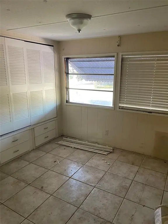 Davie, FL 33324,1670 SW 84th Ave