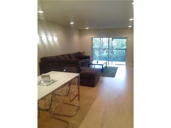 Lauderhill, FL 33319,Address not disclosed