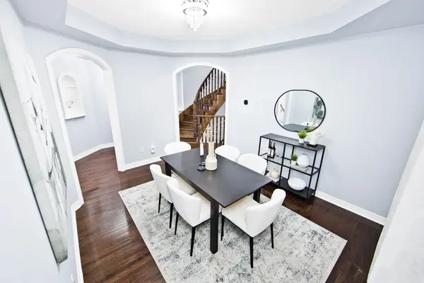 Richmond Hill, ON L4E 0E1,280 Paradelle DR #64