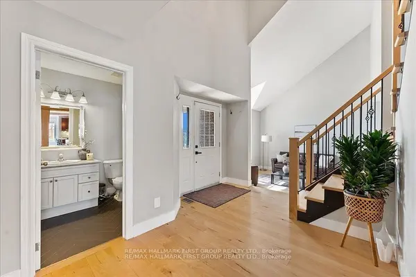 Kawartha Lakes, ON K9V 0J4,73 Springdale DR