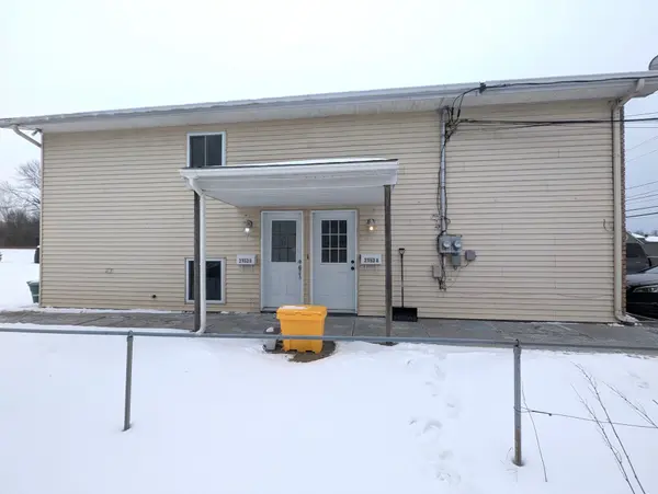 Cornwall, ON K6K 1A1,2153 PITT ST #A&B