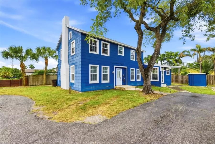 819 Lytle St, West Palm Beach, FL 33405