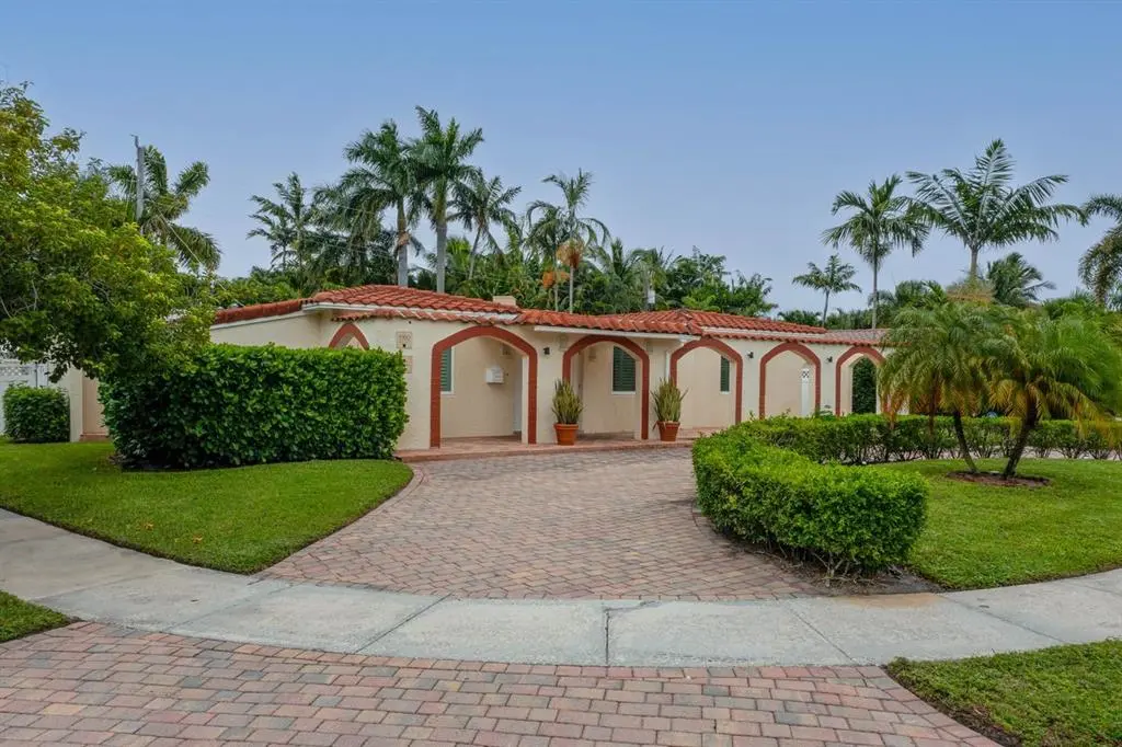 Fort Lauderdale, FL 33305,1900 N Victoria Park Rd