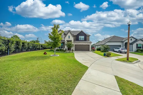 Denton, TX 76201,2828 Dancing Flame Drive