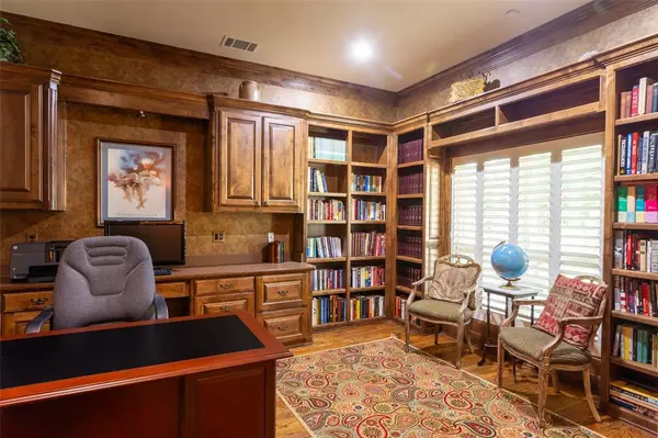 Weatherford, TX 76087,138 Bluff Creek Road