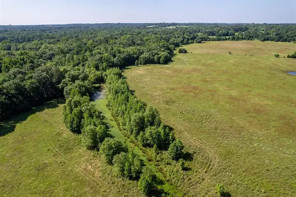 Mineola, TX 75773,400 County Road 2775