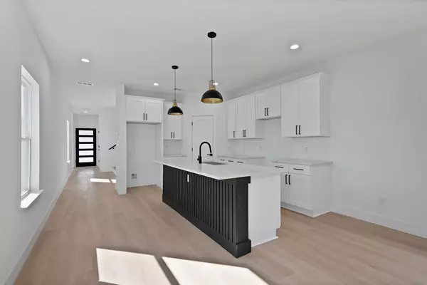 Dallas, TX 75215,2406 Scott Street