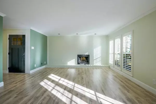 Bedford, TX 76021,410 Carolyn Drive