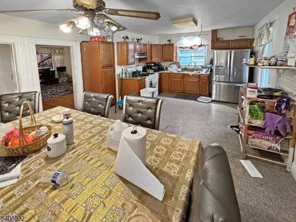 Hackensack City, NJ 07601,115 Kansas St