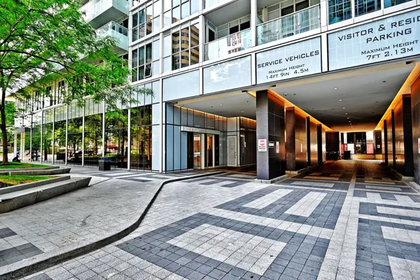 Toronto C01, ON M5V 0E9,300 Front ST W #1407