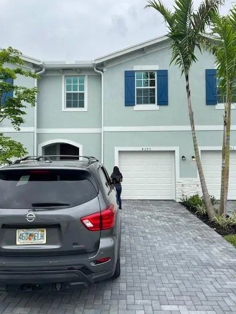 Lake Worth, FL 33467,4393 Hammock Grove Dr