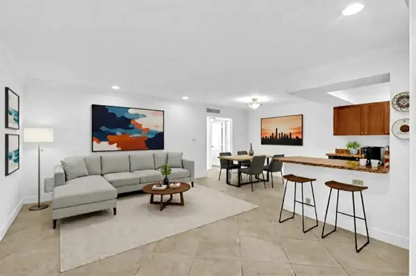 Fort Lauderdale, FL 33308,4001 NE 21st Ave #202