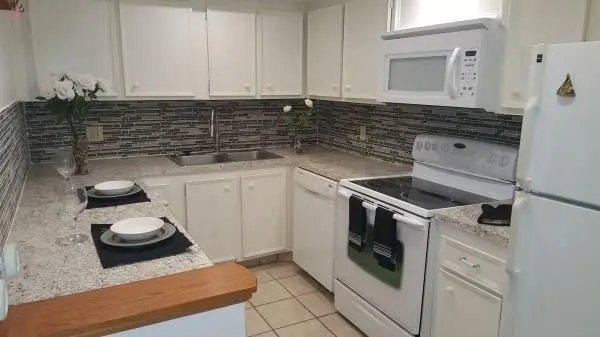 Deerfield Beach, FL 33441,733 SE 1st Way #104