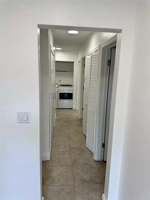 Coral Springs, FL 33065,7546 NW 44th Ct #West