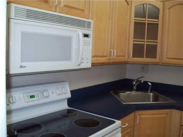 Fort Lauderdale, FL 33316,200 S Birch Rd #614