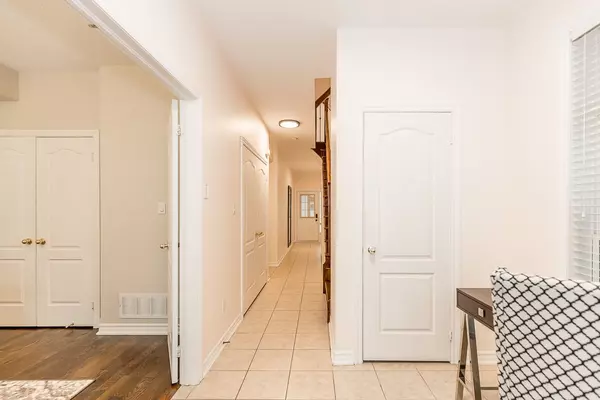 Markham, ON L6C 0P2,28 Donald Buttress BLVD W