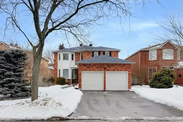 7 Lancashire RD, Markham, ON L3R 8K9
