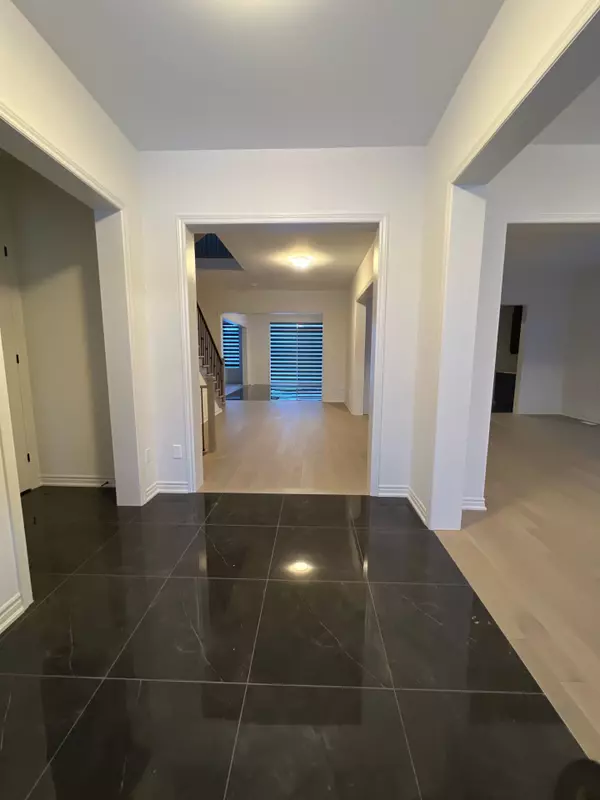 Adjala-tosorontio, ON L0G 1W0,21 Marigold BLVD