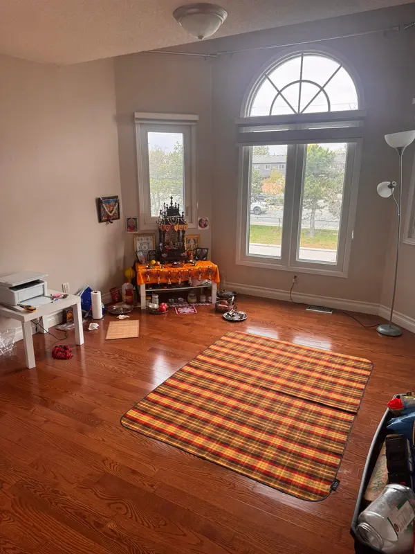 Brampton, ON L6W 4L4,26 Brownridge CT N