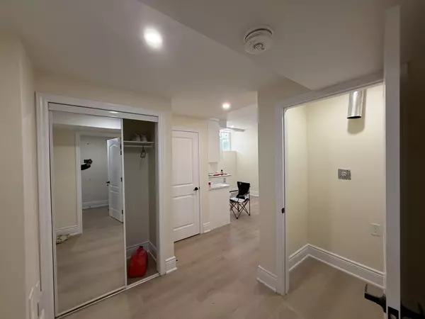 Caledon, ON L7C 4M8,46 James Walker AVE