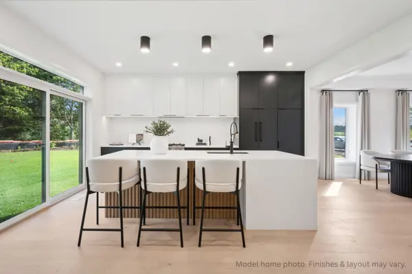 Cambridge, ON N3C 1A5,16 Cadence Common