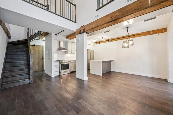 Cambridge, ON N3C 1A2,19 Guelph AVE #106