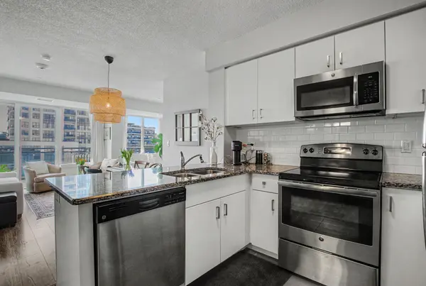 Guelph, ON N1E 0P5,53 Arthur ST S #505