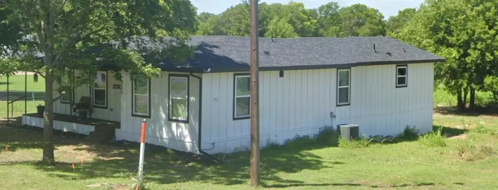 Nevada, TX 75173,305 S Fm 1138