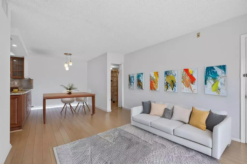 Pompano Beach, FL 33060,130 Cypress Club Dr #307