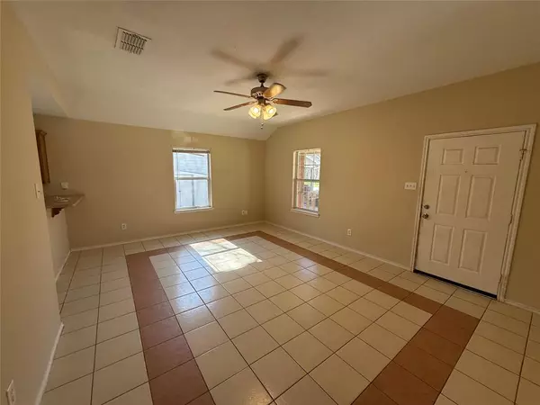 Azle, TX 76020,900 Reese Lane