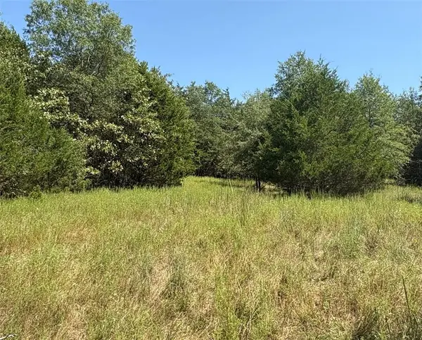 7649 Fm 69, Como, TX 75431