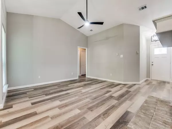 Dallas, TX 75232,4523 Hamblen Drive