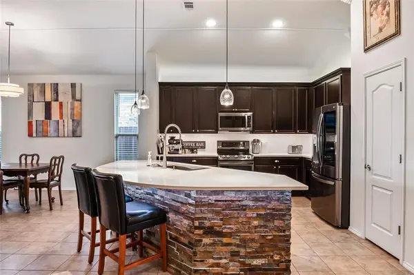 Fort Worth, TX 76244,5617 Ridge Lake Drive