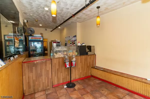 Elizabeth City, NJ 07201,1166 E Jersey St