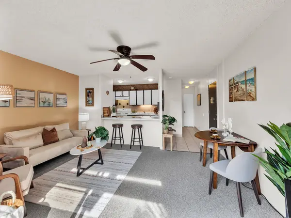 Kailua Kona, HI 96740,76-6246 ALII DR #253