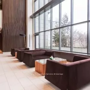 Toronto C11, ON M4G 0A5,35 Brian Peck CRES #PH18