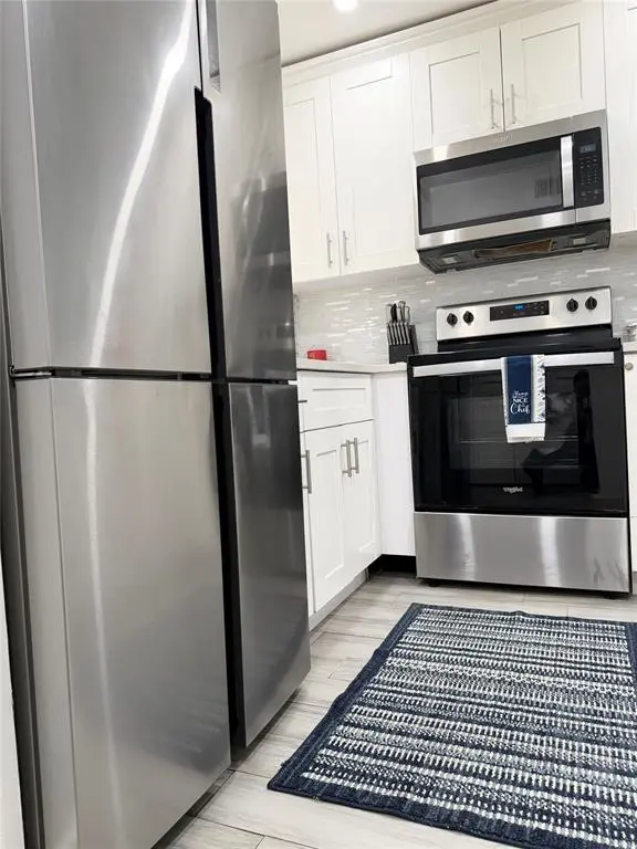 Sunrise, FL 33322,2950 W Sunrise Lks Dr #106