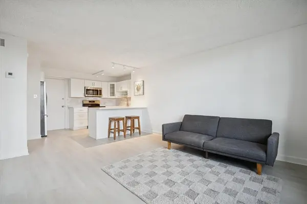 Fort Lauderdale, FL 33308,3000 N Ocean Blvd #405