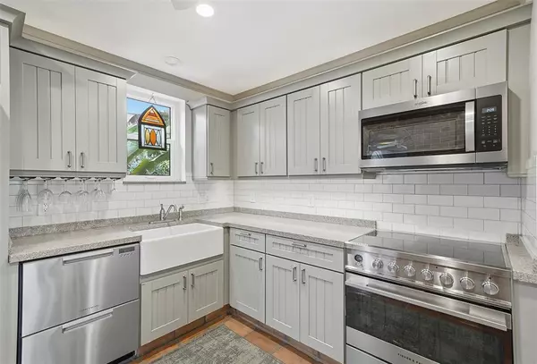 Fort Lauderdale, FL 33315,317 SW 16th St