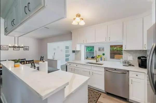 Lighthouse Point, FL 33064,2521 NE 51st St