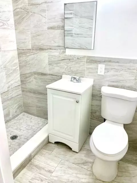 Fort Lauderdale, FL 33311,113 NW 27th Ave #3