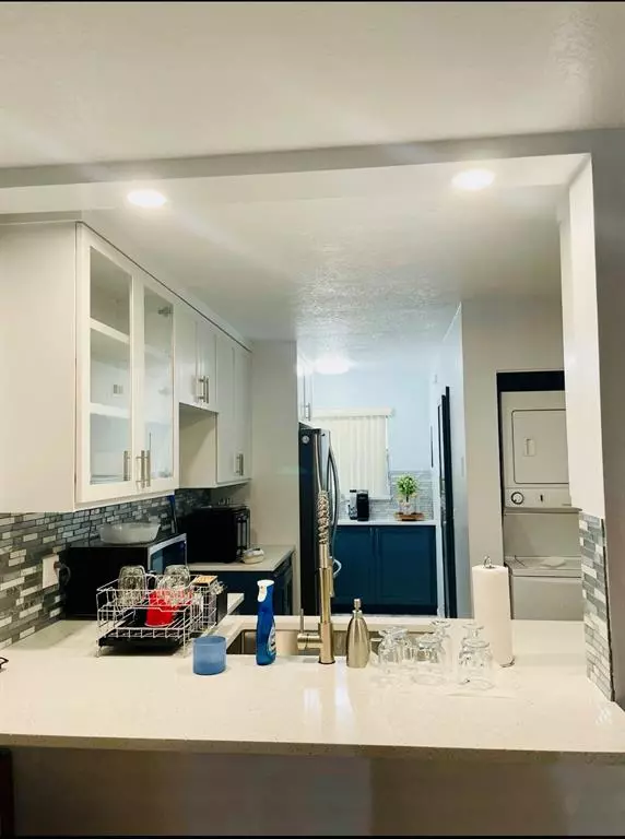 Tamarac, FL 33321,7355 Woodmont Ter #104