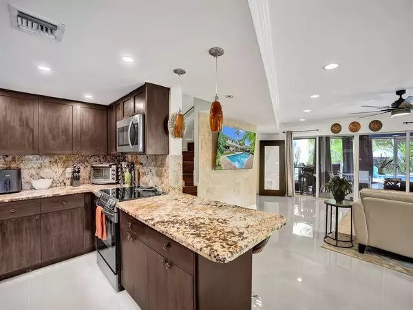 Fort Lauderdale, FL 33316,814 SE 13th St #4