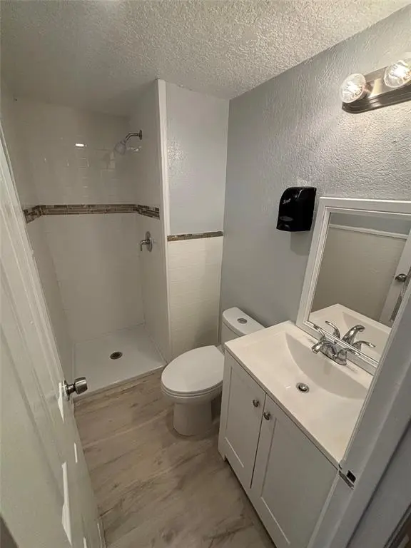 Lake Worth Beach, FL 33460,303 S J Street