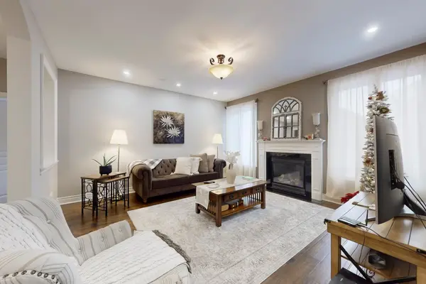 Aurora, ON L4G 0G8,192 Tonner CRES