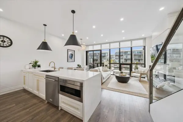 Innisfil, ON L9S 0L5,3753 Riva AVE