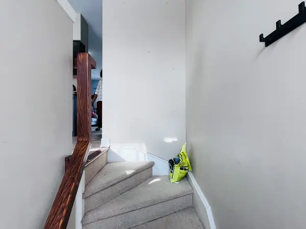 Burlington, ON L7L 0A4,5053 Bidwell Common